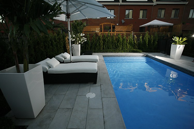 A Pool in Saint-Laurent created by Piscines Paramount and Groupe Paramount